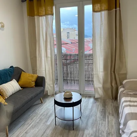 Air-conditioned In Marseille